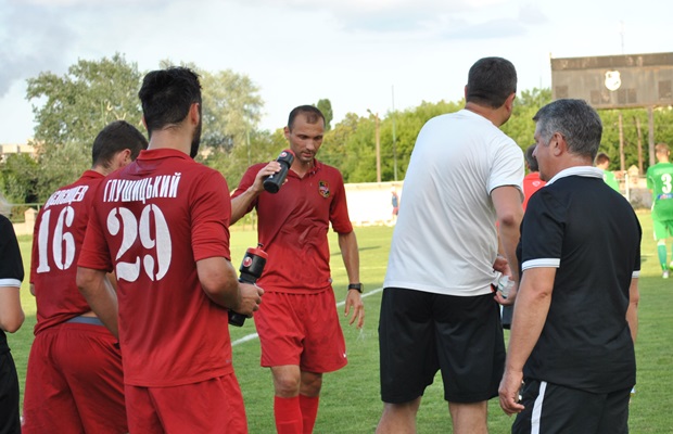 Харьковский футбольный клуб пригрозил чиновникам