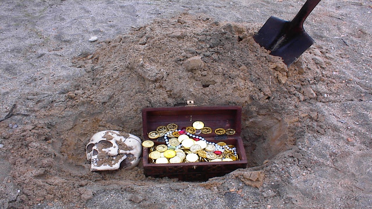 Харьковчане нашли ценный клад