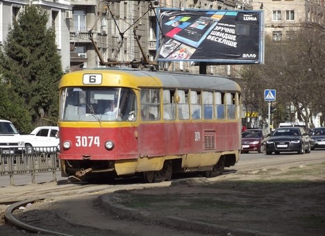 В Харькове изменили маршруты движения городского транспорта