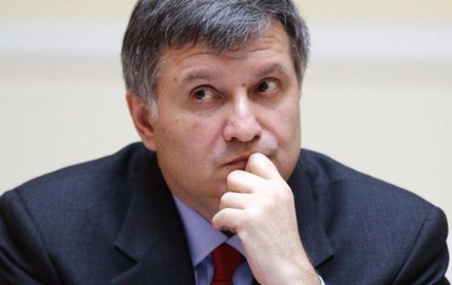 Харьковский министр пошел против скандальной подчиненной