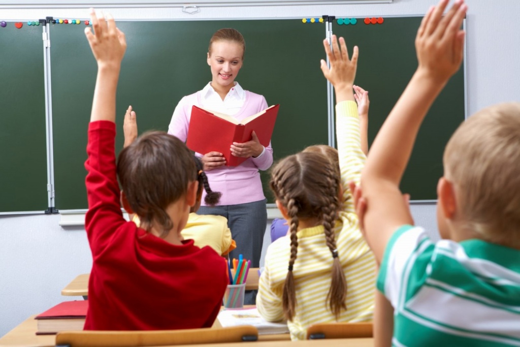 Харьковским школьникам хотят разрешить выбирать уроки и учителей