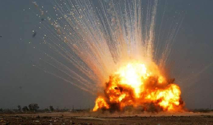 Второй после Балаклеи. Массовый взрыв боеприпасов произошел на крупном военном арсенале (видео)