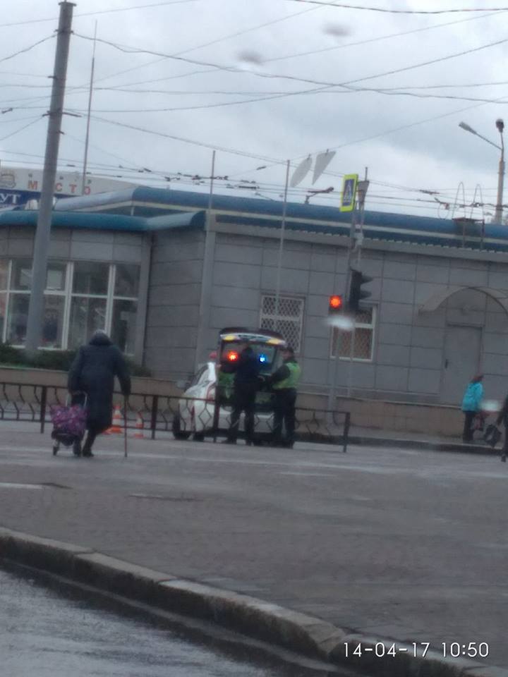 Главный вокзал Харькова взяли в оцепление (Дополнено)