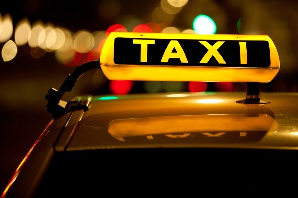По Харькову разъезжают пьяные таксисты (фото)