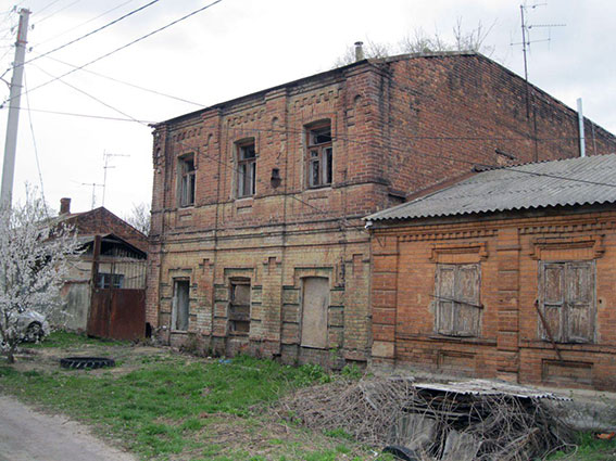 Опасный клад прятали в Харькове (фото)