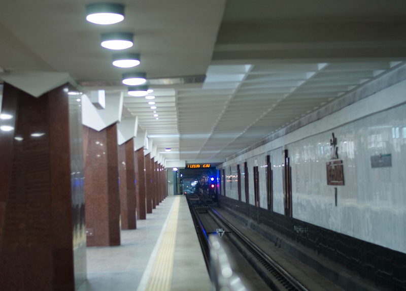 На новой станции метро в Харькове случилась неприятность