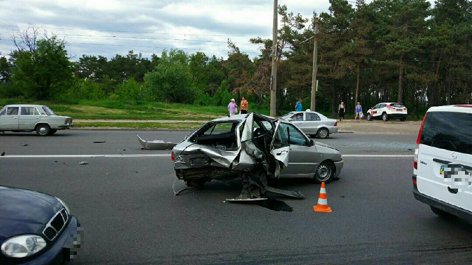 Авария возле Журавлевского гидропарка 28 мая
