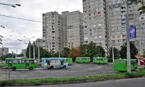 Жители спального района Харькова страдают от бесчинства водителей общественного транспорта