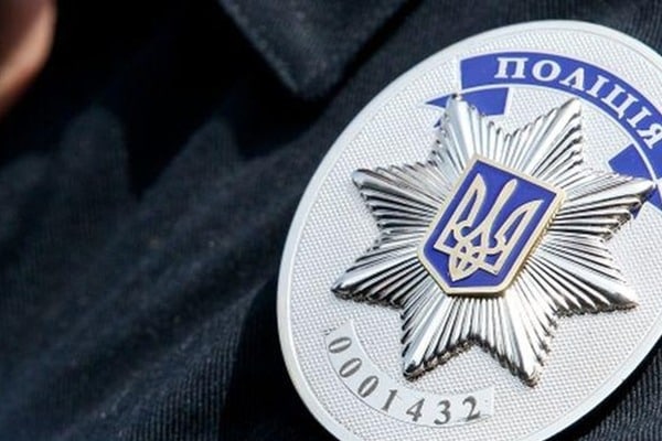 Харьковских правоохранителей, которые засветились на камере, выгнали с позором