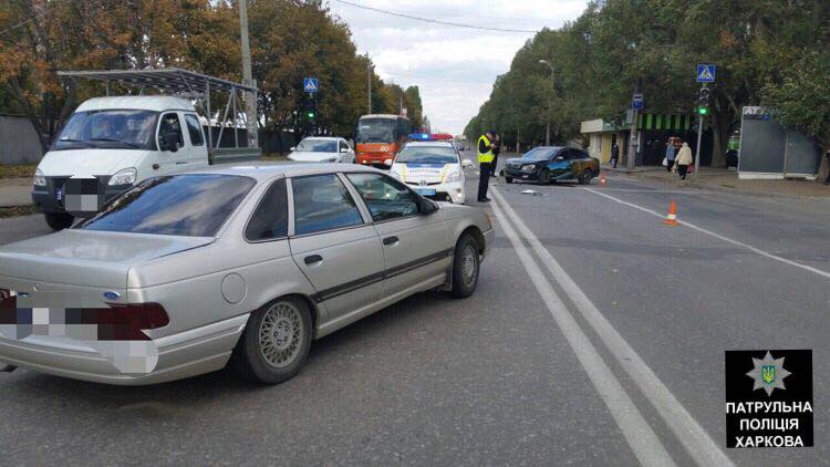 Происшествие случилось возле супермаркета на Салтовке (фото)