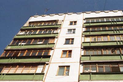 Харьковчане обнаружили на балконе внезапных соседей (фото)