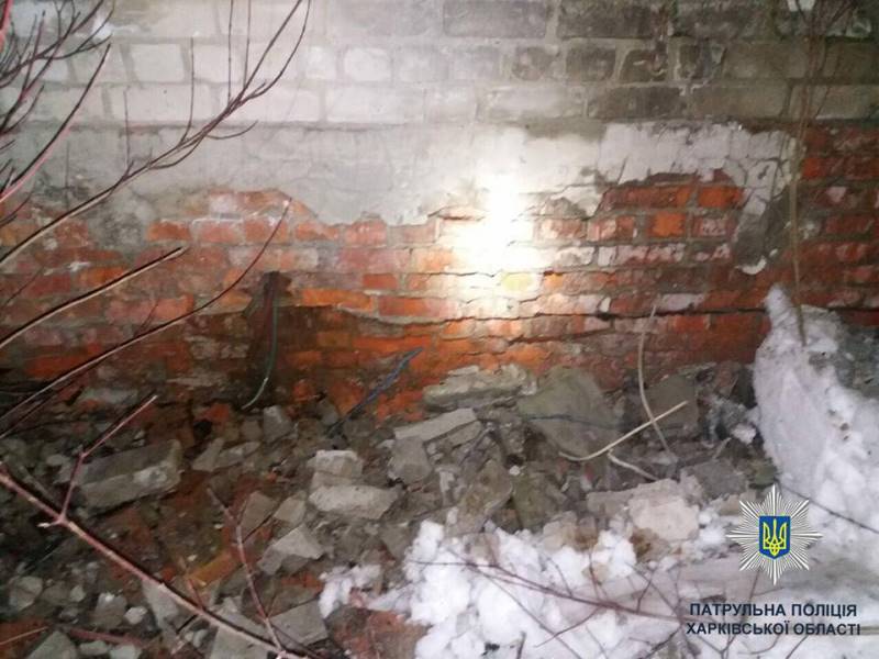 Два жителя Харькова нажили крупные неприятности из-за необъяснимого поступка (фото)