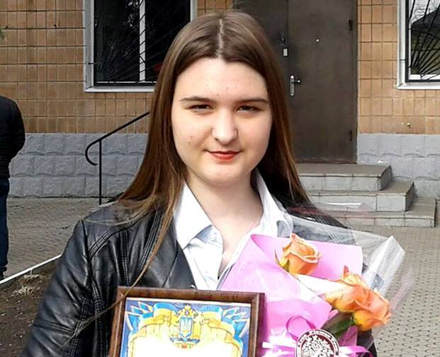 На Харьковщине школьница спасла от смерти мужчину