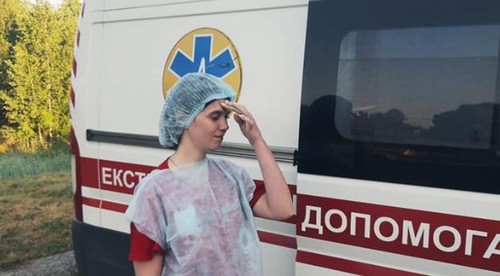Не успели довезти до больницы: женщина родила посреди дороги под Харьковом (фото)