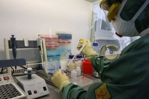 Идет на спад: сколько человек заболело коронавирусом за сутки в Харьковской области
