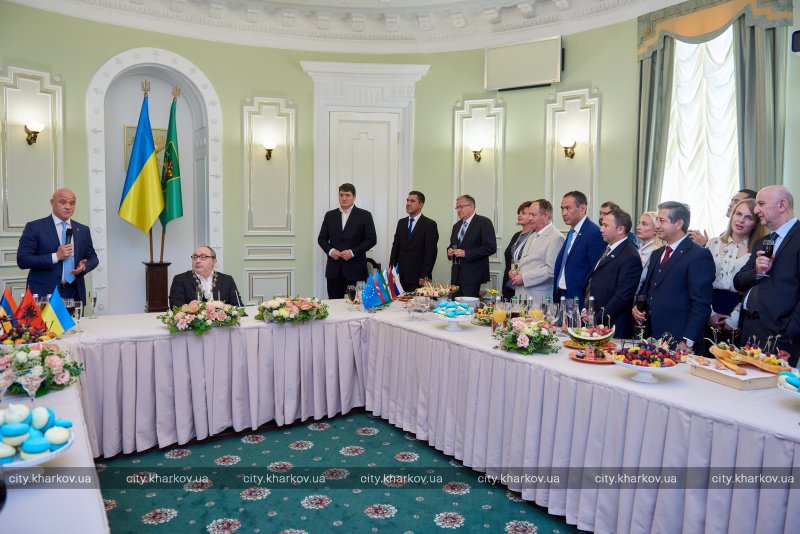 Кернес и посол Словакии в Украине подписали меморандум о сотрудничестве