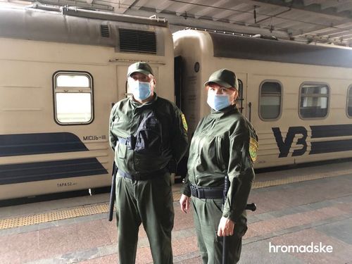 Пассажиры харьковского поезда будут ездить с охраной
