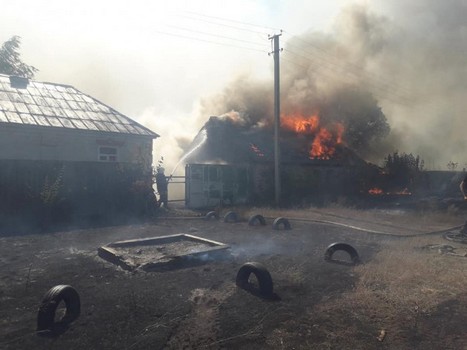 Пожар на Харьковщине: люди вынуждены покинуть село
