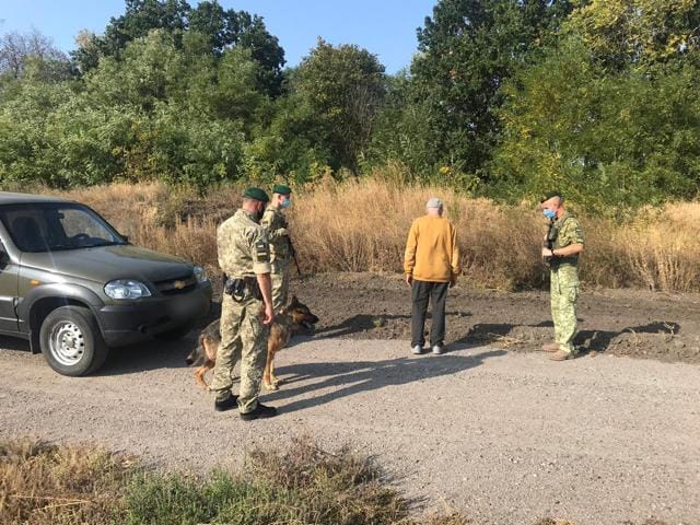 Мужчину не пустили к родственникам в Харьковскую область