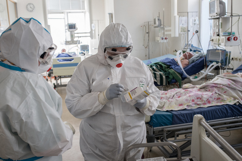 Харьковские власти придумали, где срочно взять кислородные бочки для COVID-больниц 