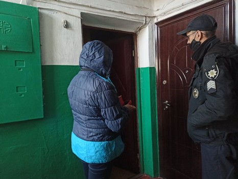В Харьковской области спасли мужчину, который не отвечал на звонки (фото) 