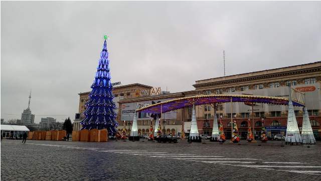 В центре Харькова готовятся к главному открытию года (фото)
