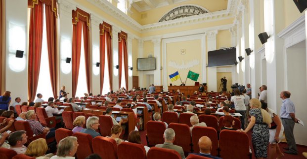 Новоизбранные харьковские депутаты готовятся к важной встрече
