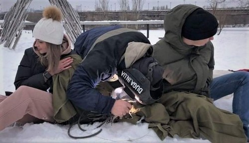 Хайп или способ решить бытовые конфликты: пара из Харькова решилась на странный поступок (фото, видео)