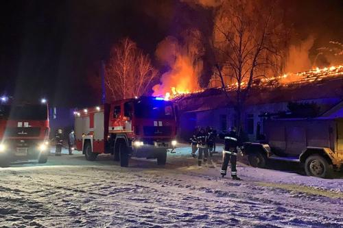 Масштабный пожар под Харьковом: опубликовано видео последствий ЧП (видео)