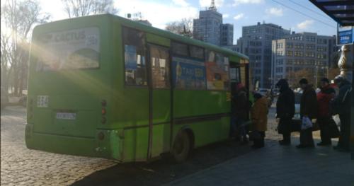 В Харькове на остановках общественного транспорта хотят установить туалеты