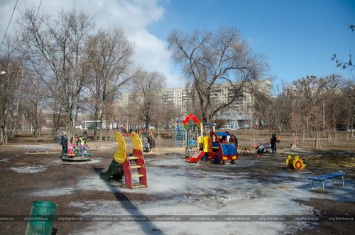 В Харькове обновят большой сквер (фото)