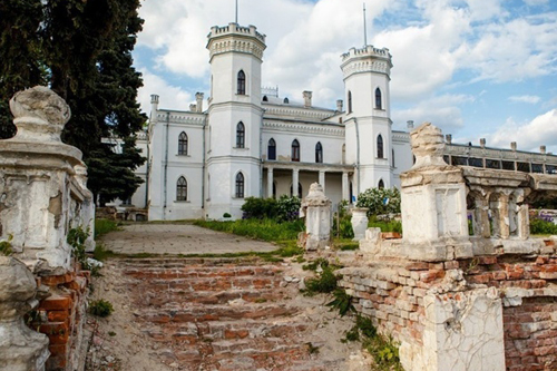 Реставрация уникального замка на Харьковщине: новые перспективы