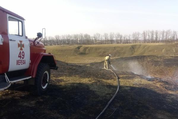 На Харьковщине поджигатель угодил в больницу (фото, видео)