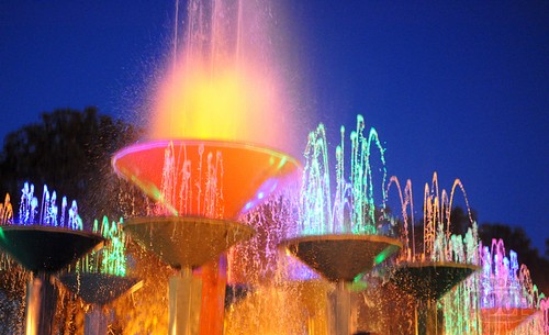 В Харькове вновь заработал один из самых старых фонтанов города 