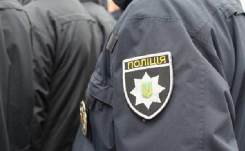 Проверял техническую исправность. В Харькове мужчина открыл стрельбу посреди улицы (фото)
