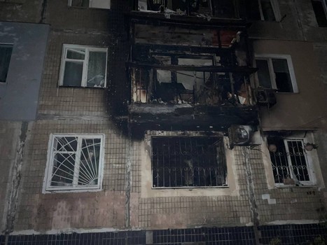 Пожар в Харькове: огонь охватил несколько этажей (фото, видео)