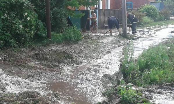 Непогода на Харьковщине: затоплены десятки домов (фото)