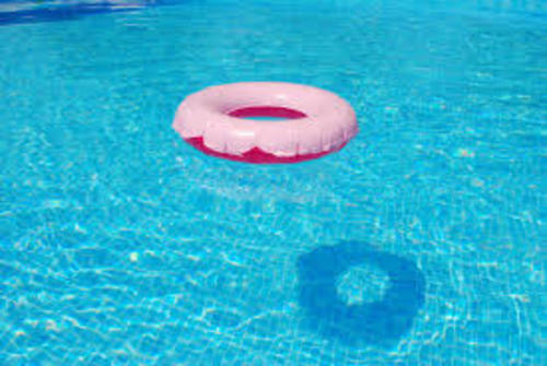 У Харкові шестирічний хлопчик потонув у басейні