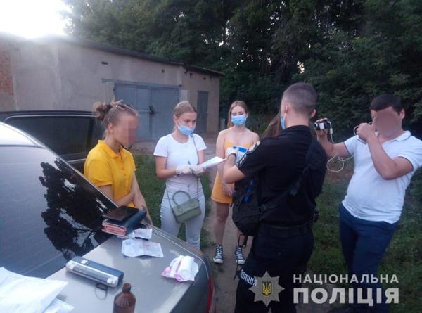 На Харьковщине две женщины и мужчина травили людей (фото)