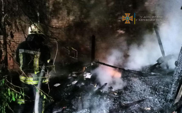 Пожар в центре Харькова: горели здания и машины (фото)