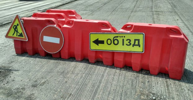 В Харькове на несколько месяцев запретят ездить по городскому мосту