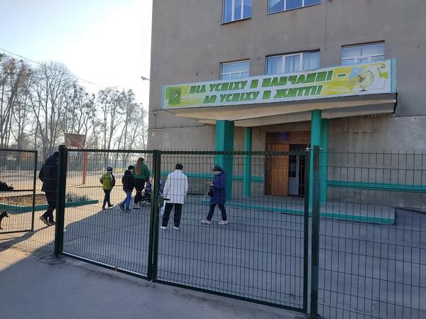 Выборы мэра Харькова: сертификаты о вакцинации у избирателей никто не требует