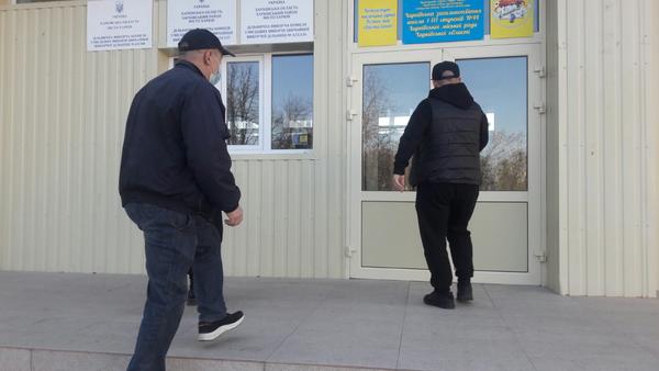 Выборы мэра Харькова: сколько избирателей проголосовали (фото)