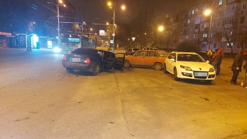 Масштабная авария в Харькове: водитель был пьян (фото)