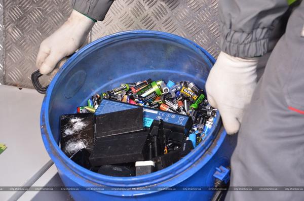 В Харькове собрали тонны опасных отходов
