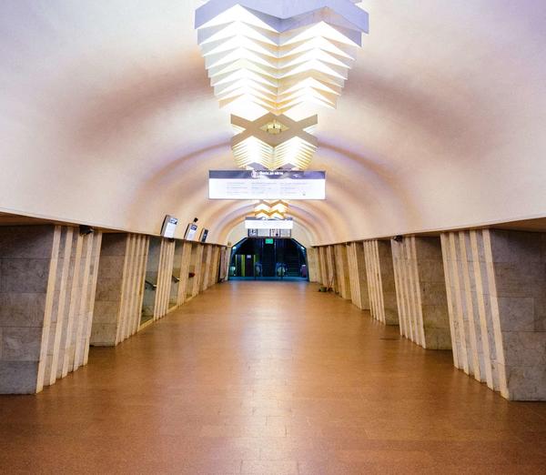 В харьковском метро закрыли четыре станции: в чем причина (дополнено)