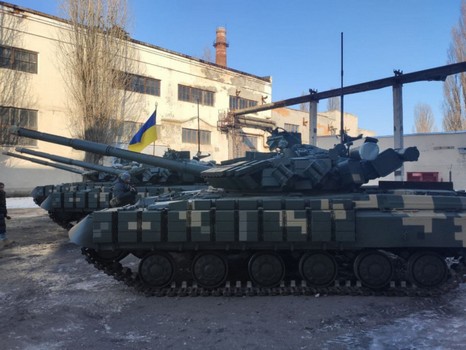В Харькове отремонтируют командирские танки