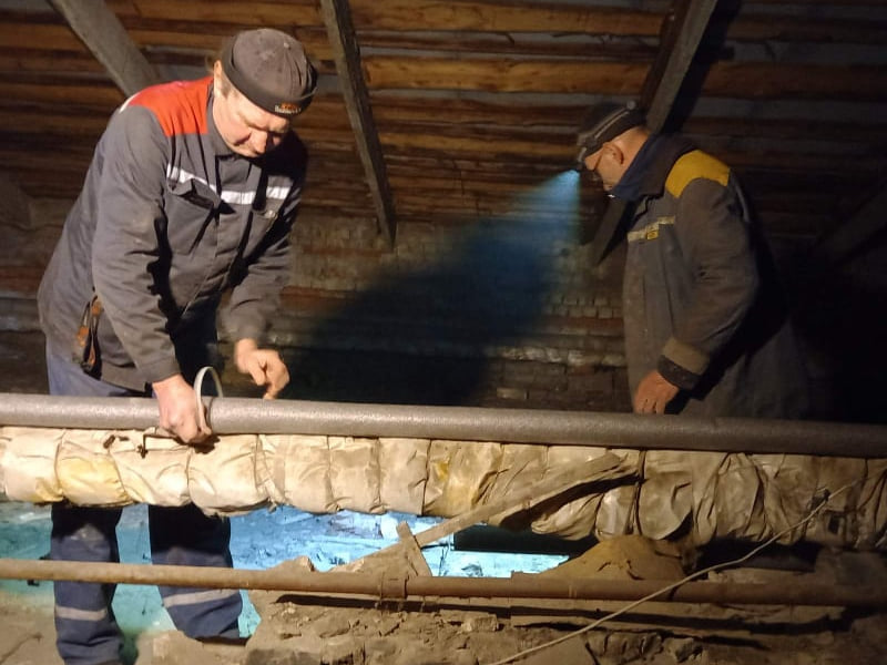Харьковские коммунальщики возобновляют подачу воды в жилые дома 