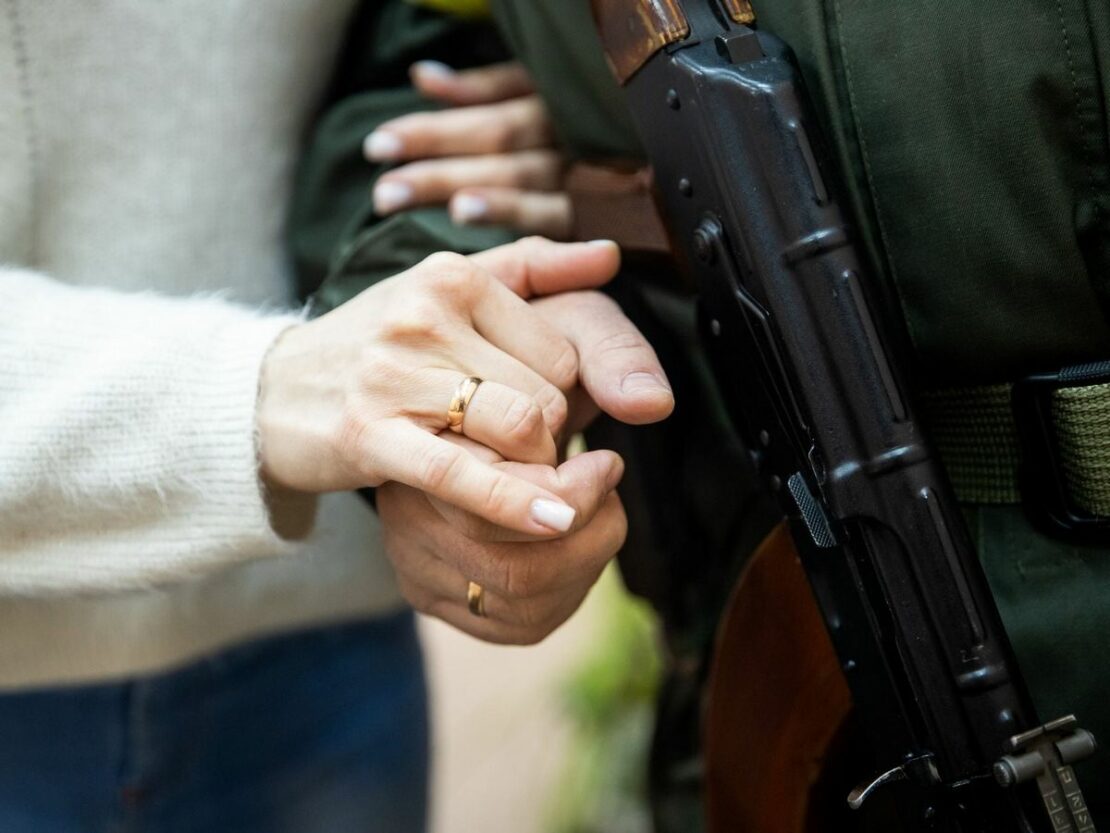 Свадьба во время войны: озвучены правила