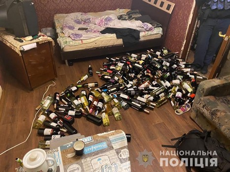 В Харькове обнесли винный магазин (фото)